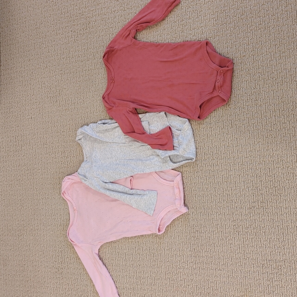 3 Carter's Long Sleeve Heart Bodysuits, 18M